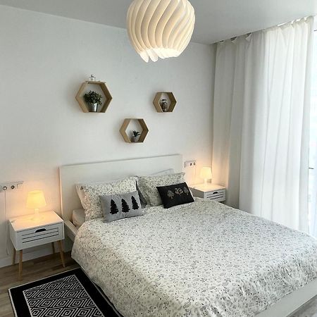 Scandinavian Apartment На Марсельской Kryzhanivka Bagian luar foto
